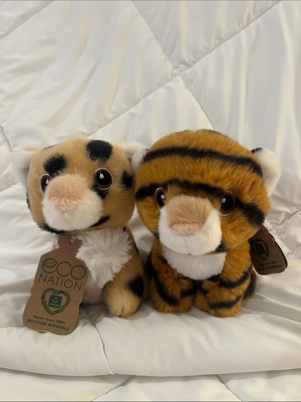 Eco Nation Plush Tiger and Cheetah Pair - Tan & Orange